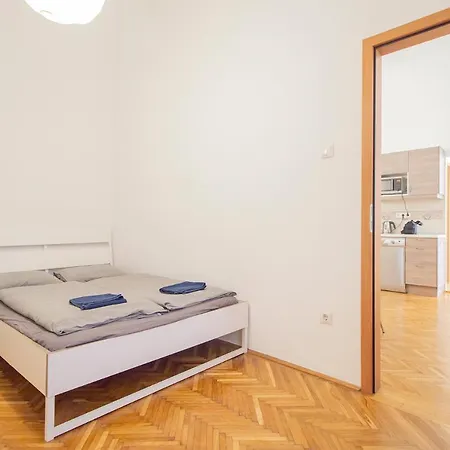 Apartment Basilica Two Bedroom