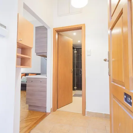 Apartment Basilica Two Bedroom